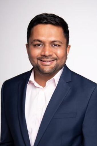 Alpharetta dentist Doctor Ashish Kakadia